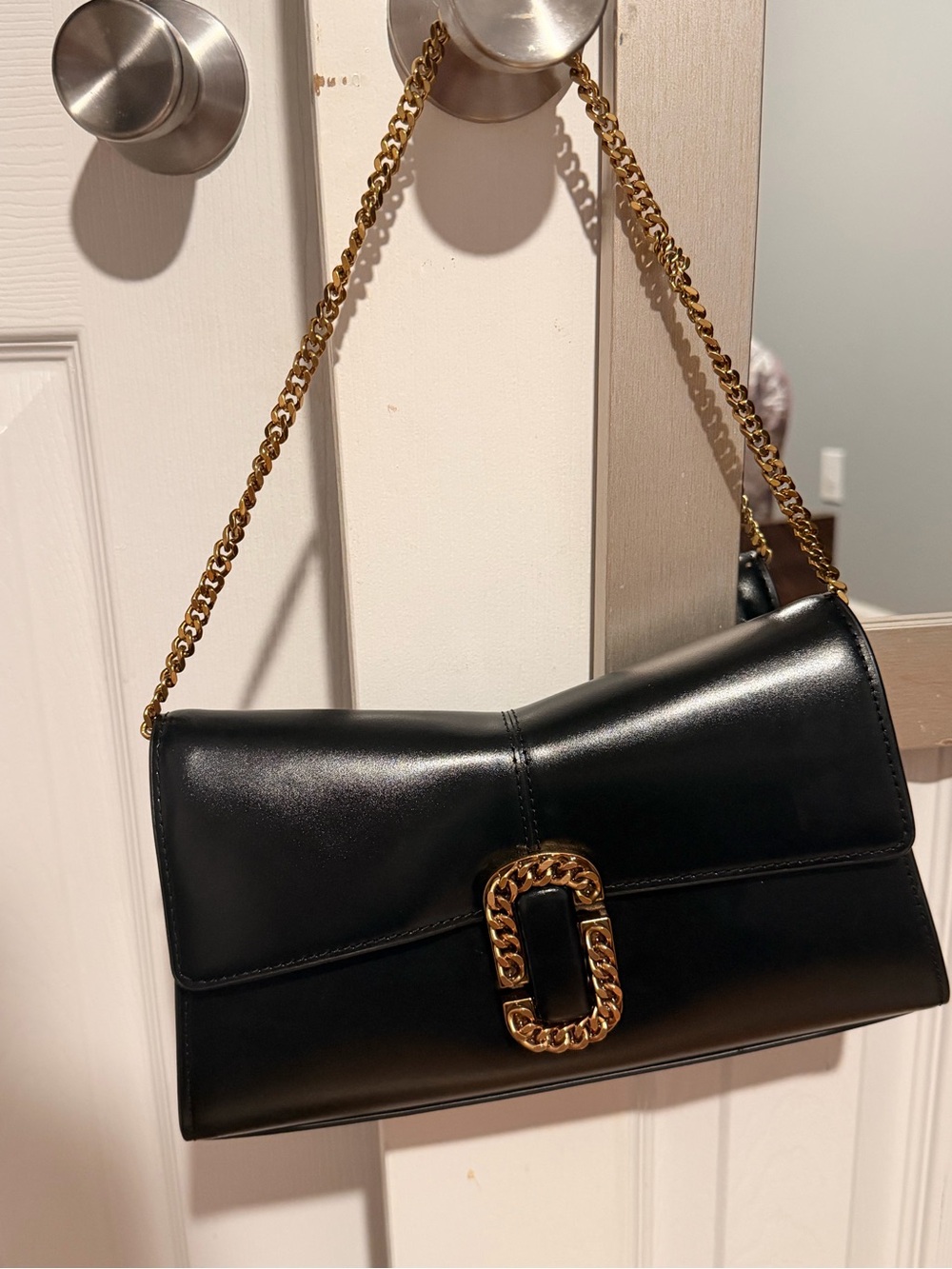 New Marc Jacobs Black Leather Shoulder Bag with Gold Chain and Buckle